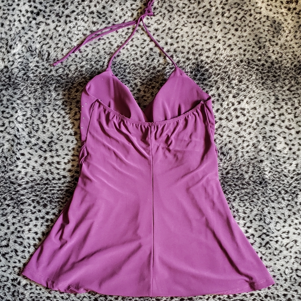 Classy Halter Top that Sparkles - Picture 5 of 9